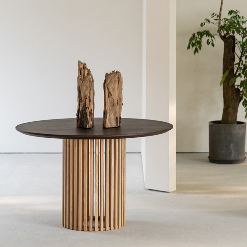 Aloisa solid wood panel round dining – dill and johan